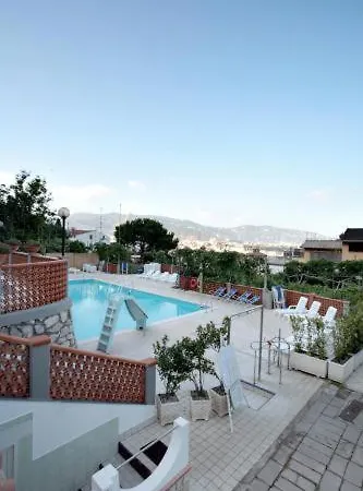 Bleu Village База отдыха 4*