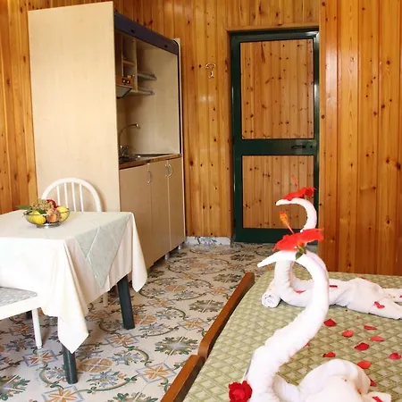 منتزه العطل Bleu Village