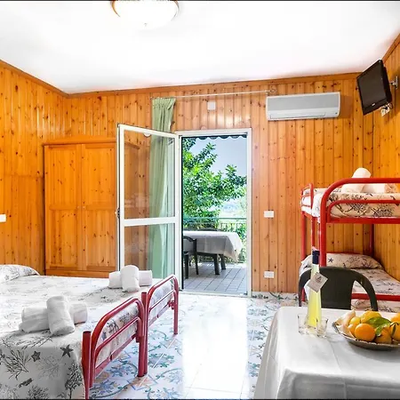 Bleu Village 4*