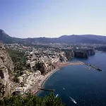 Bleu Village