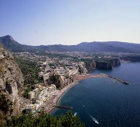Bleu Village